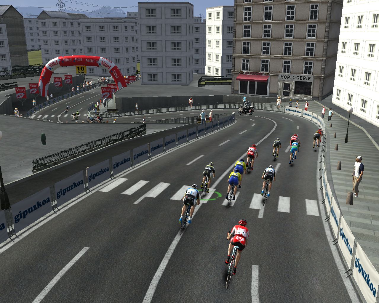 pcmdaily.com/images/mg/2015/Races/PCT/SanSebastian/Screenshot19NoConcretizzatoAttaccoBellisEco.jpg