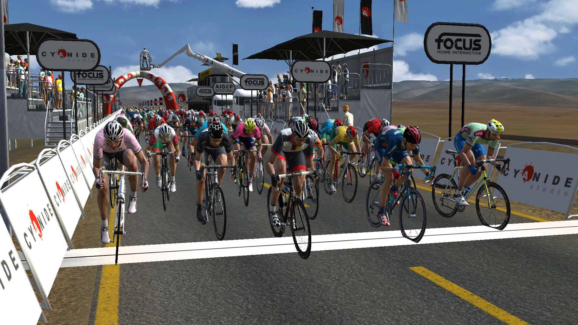 pcmdaily.com/images/mg/2019/Races/C1/TdU/mg19_tdu_05_PCM0193.jpg