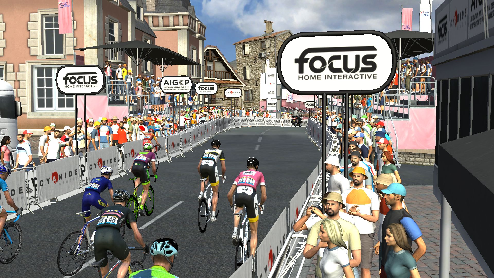 pcmdaily.com/images/mg/2019/Races/GTM/Giro/mg19_giro_07_PCM0229.jpg