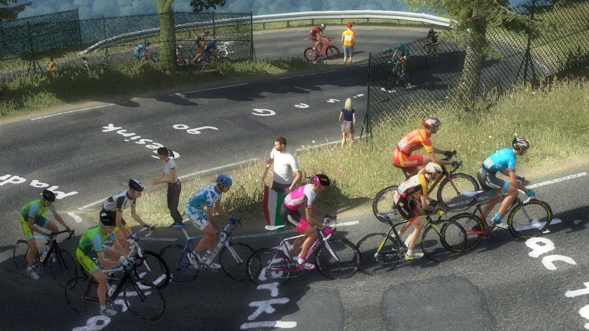 pcmdaily.com/images/mg/2019/Races/PT/Dauphine/S5/23.jpg