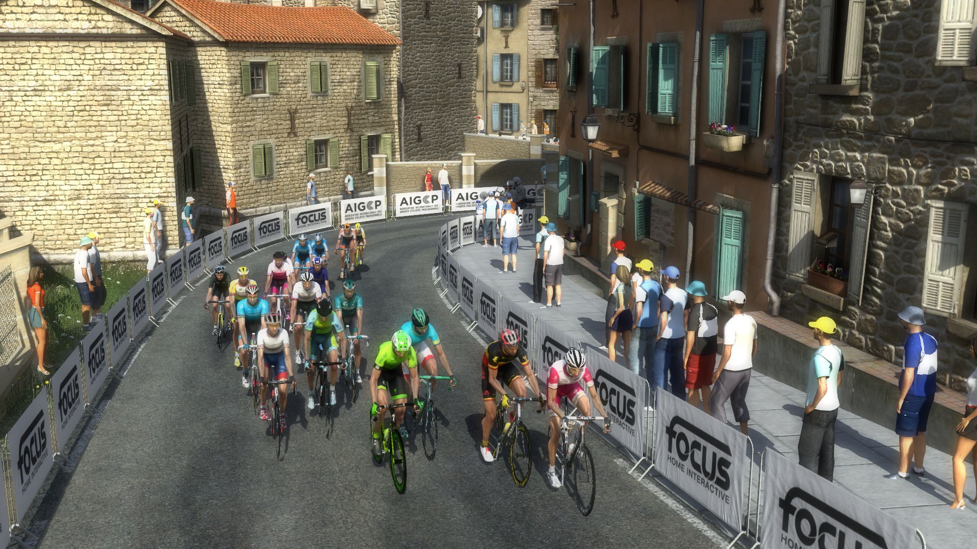 pcmdaily.com/images/mg/2019/Races/PT/Lombardia/Lombardia%2022.jpg