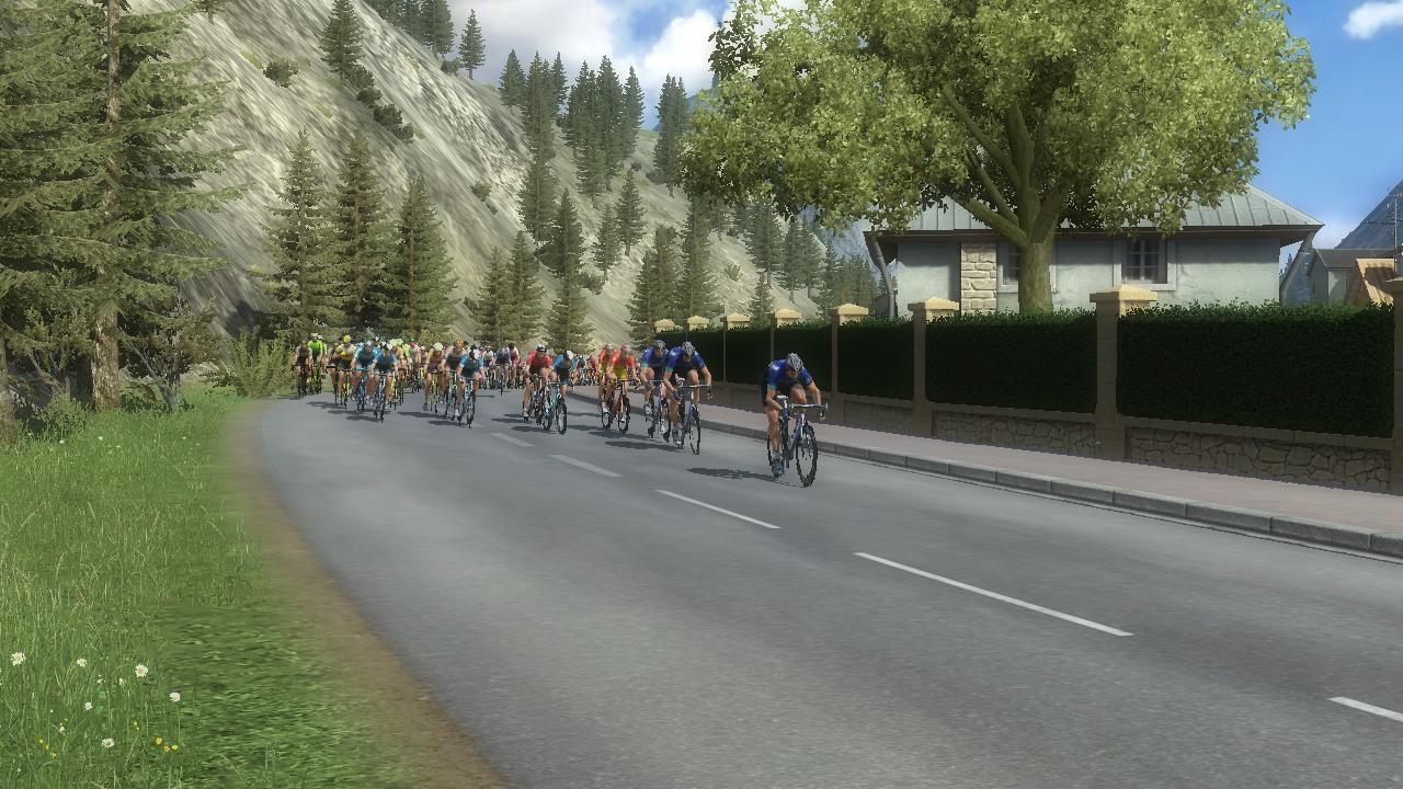 pcmdaily.com/images/mg/2019/Races/PT/Suisse/S7/10.jpg