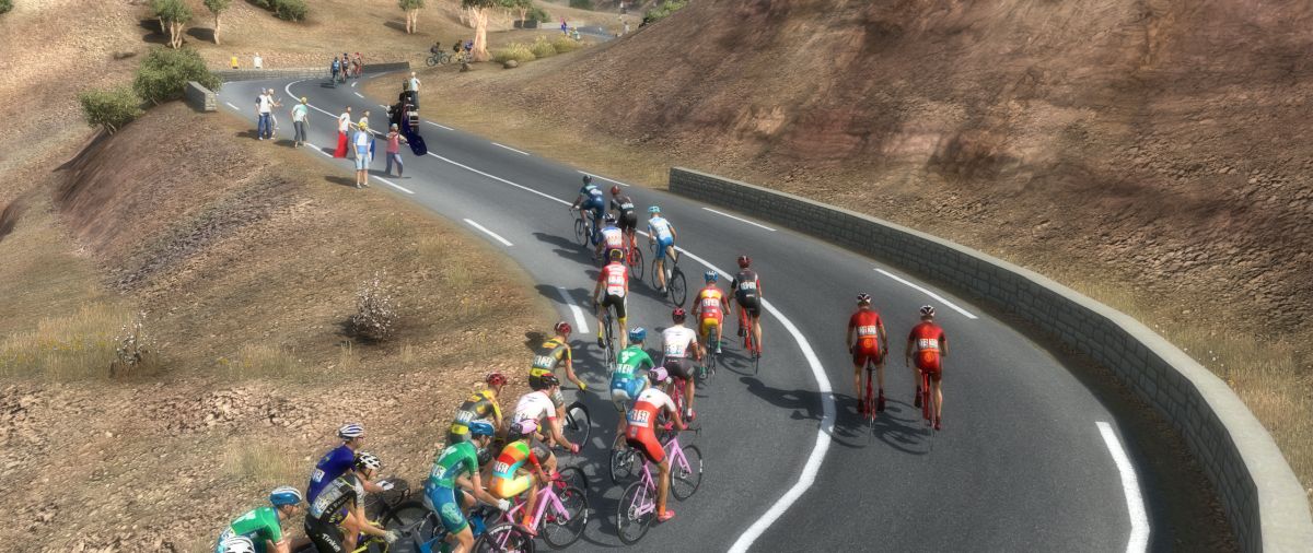 pcmdaily.com/images/mg/2025/Reports/GTM/Vuelta/S14/11.jpg