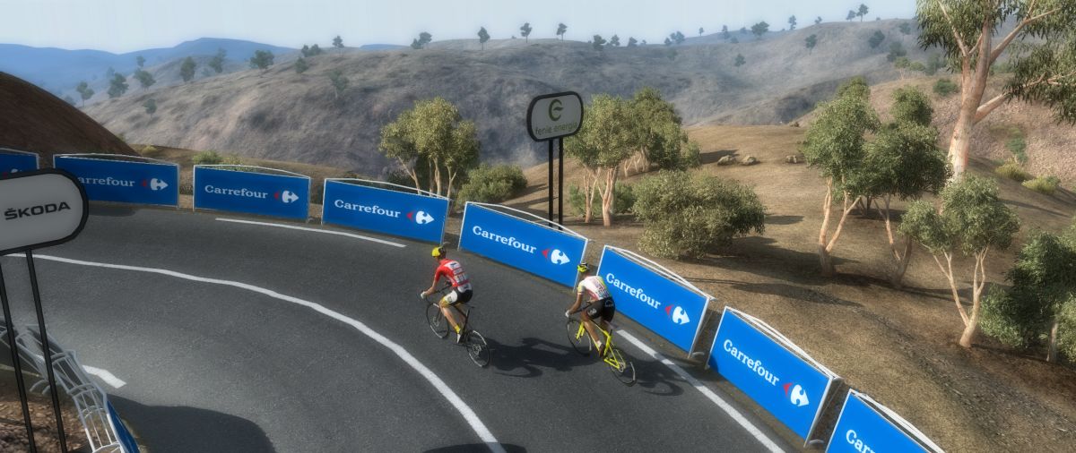 pcmdaily.com/images/mg/2025/Reports/GTM/Vuelta/S14/17.jpg