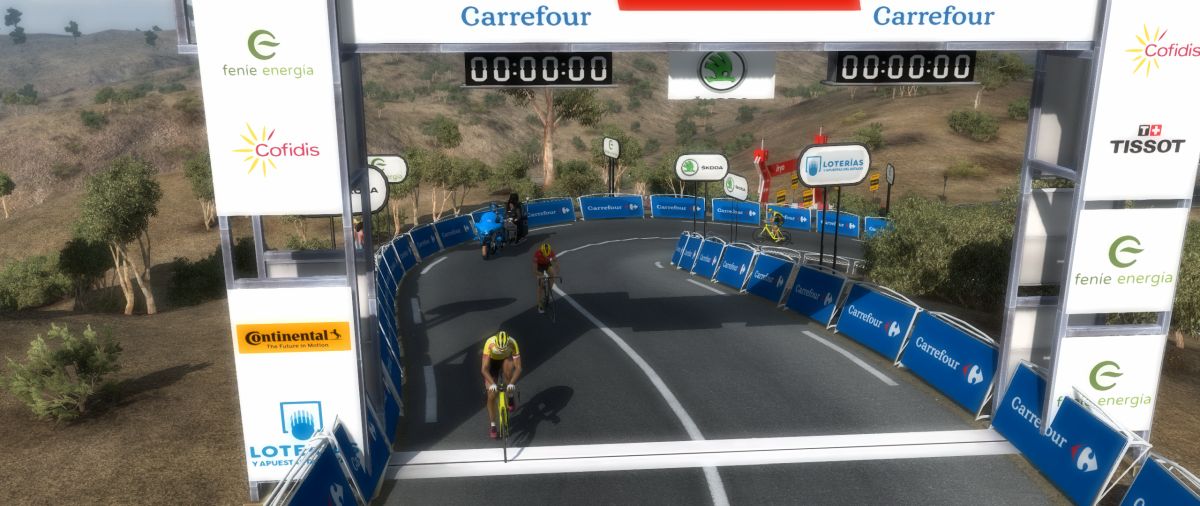 pcmdaily.com/images/mg/2025/Reports/GTM/Vuelta/S14/18.jpg