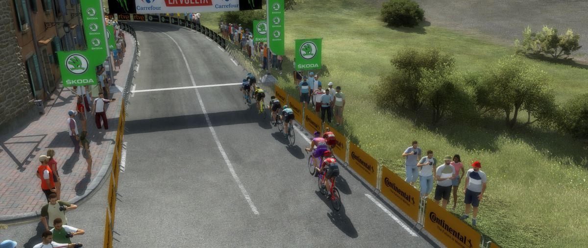 pcmdaily.com/images/mg/2025/Reports/GTM/Vuelta/S15/03.jpg