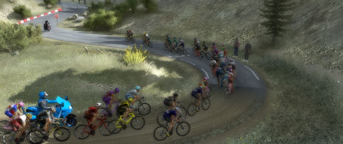 pcmdaily.com/images/mg/2025/Reports/GTM/Vuelta/S16/20.jpg