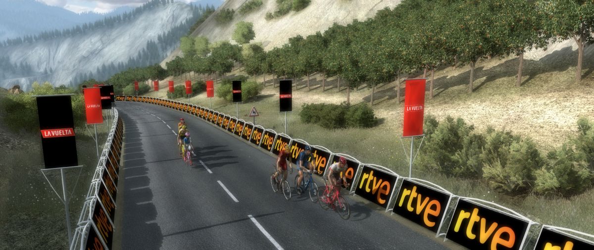 pcmdaily.com/images/mg/2025/Reports/GTM/Vuelta/S16/22.jpg