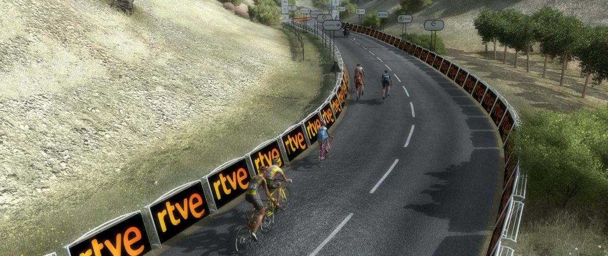 pcmdaily.com/images/mg/2025/Reports/GTM/Vuelta/S16/25.jpg