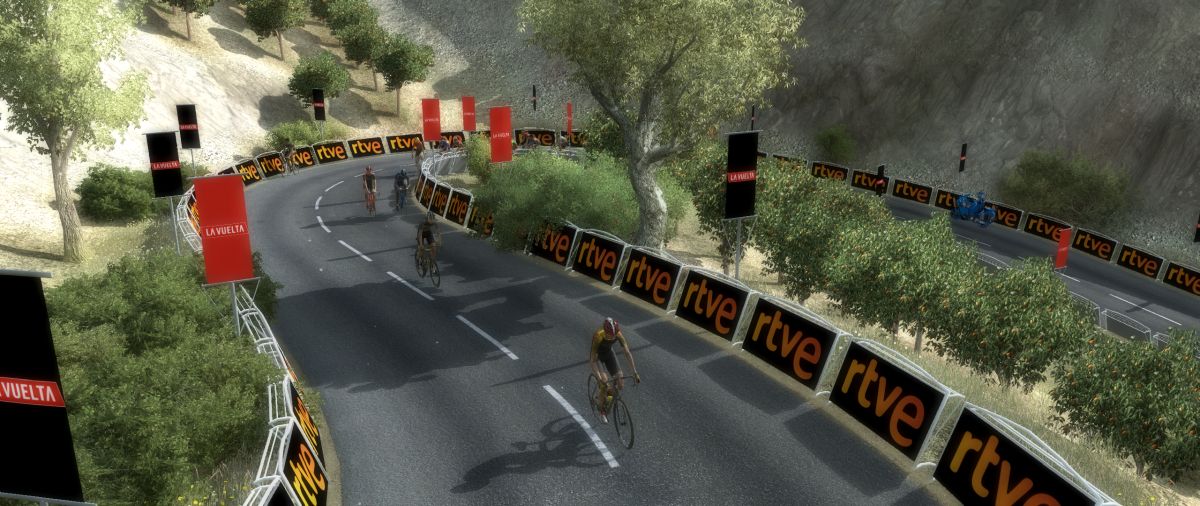 pcmdaily.com/images/mg/2025/Reports/GTM/Vuelta/S16/29.jpg