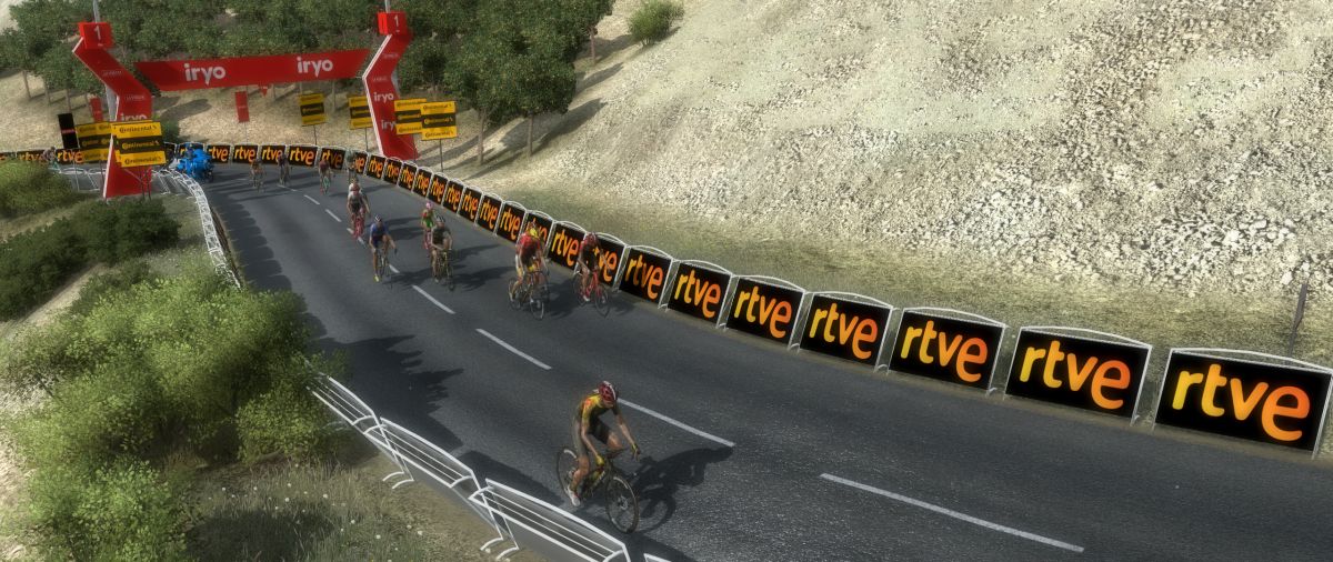 pcmdaily.com/images/mg/2025/Reports/GTM/Vuelta/S16/31.jpg