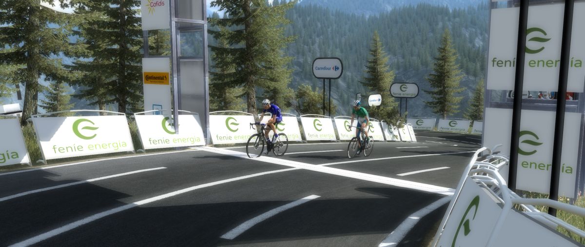 pcmdaily.com/images/mg/2025/Reports/GTM/Vuelta/S19/37.jpg