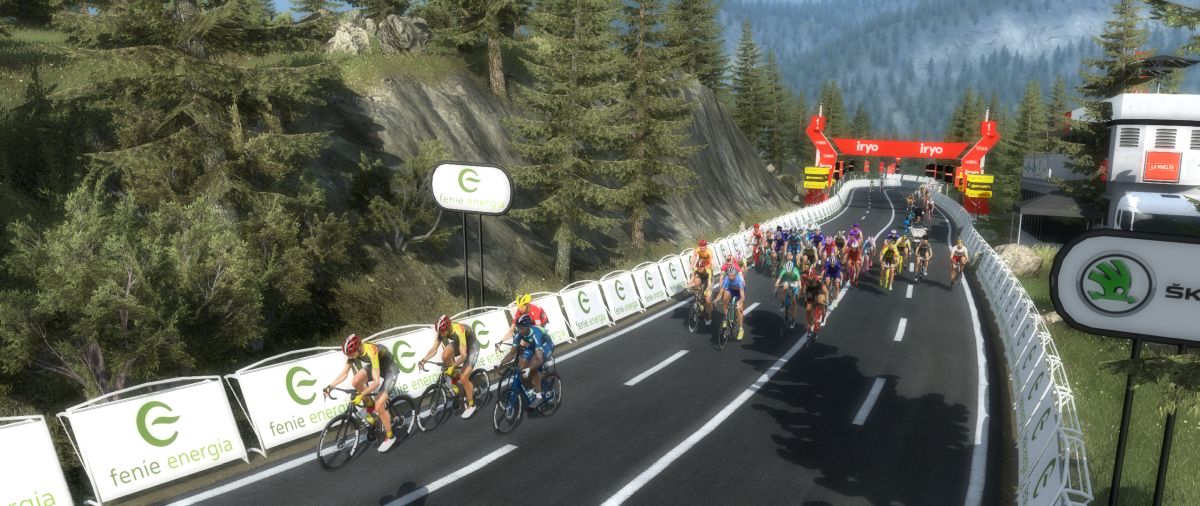 pcmdaily.com/images/mg/2025/Reports/GTM/Vuelta/S19/39.jpg