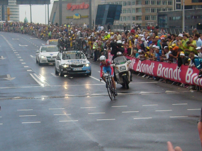 Andy Schleck lost almost one minut in this corner