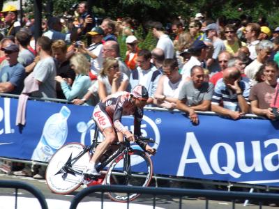 Cadel Evans in the '07 TdF Prologue