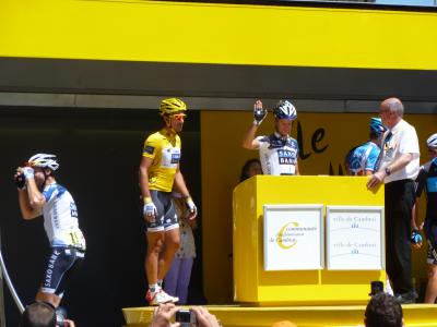 TDF Stage 4: What is Jens doing?