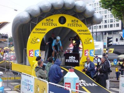 Thomas Rohregger (Milram) at start